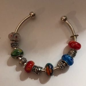 Cuff glass beads bracelet